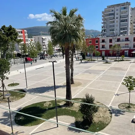 Sunkissed Centre Apartment