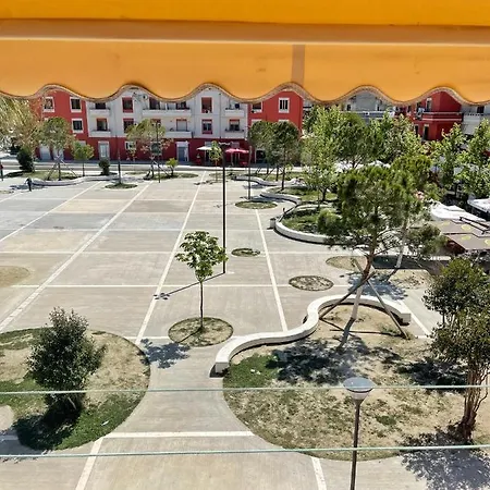 Sunkissed Centre *