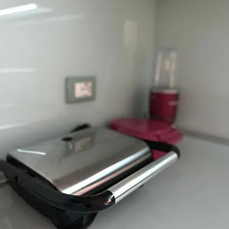 Sunkissed Centre Apartment